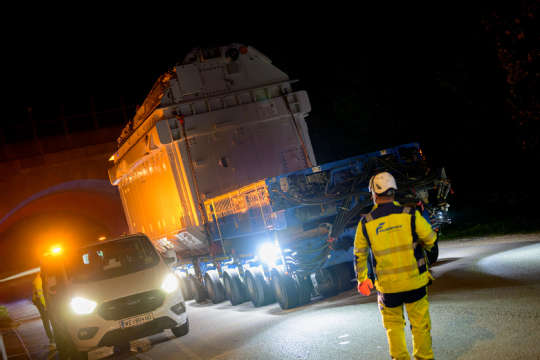 AGP Trafotransport von Enns in das Umspannwerk Kronstorf