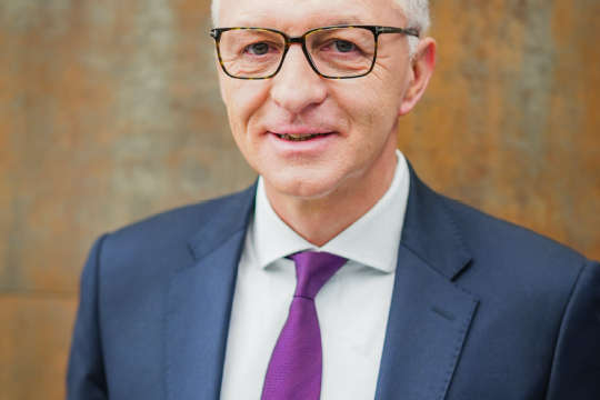 Protrait von Gerhard Christiner.