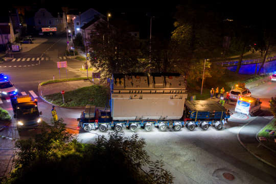 AGP Trafotransport von Enns in das Umspannwerk Kronstorf