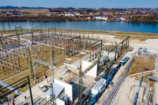 Trafolieferung in Ernsthofen - APG